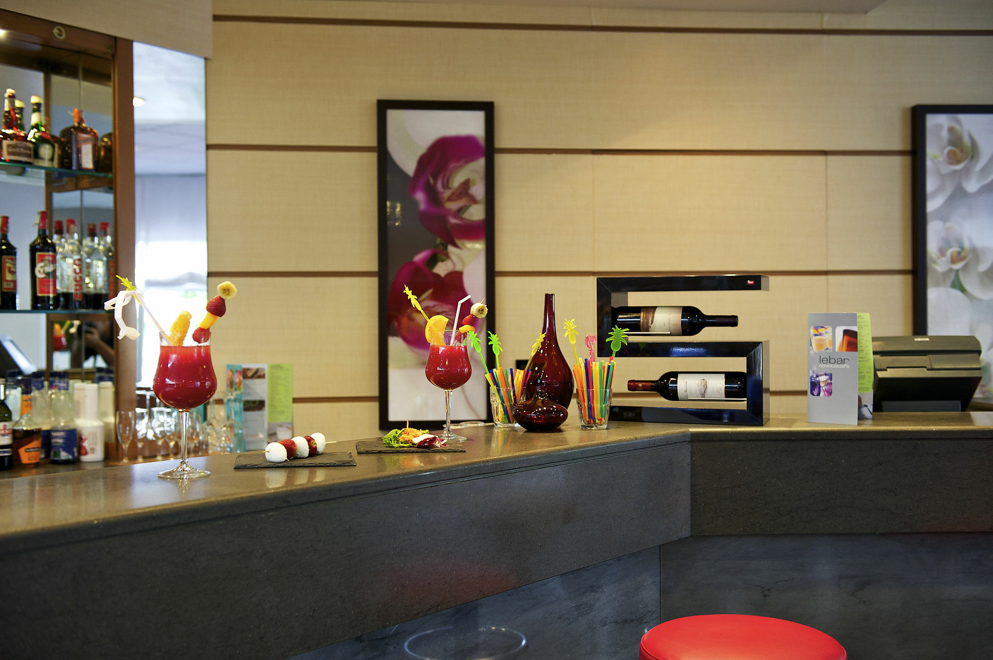 Novotel Caserta Sud Exterior foto